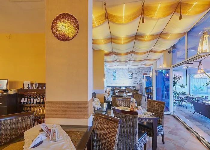 Family Regata Ahyolu