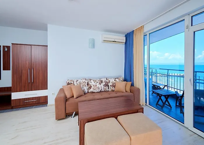 Otel Family Regata 3*