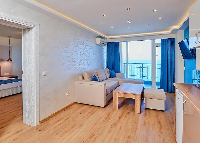 Family Regata 3* Поморие