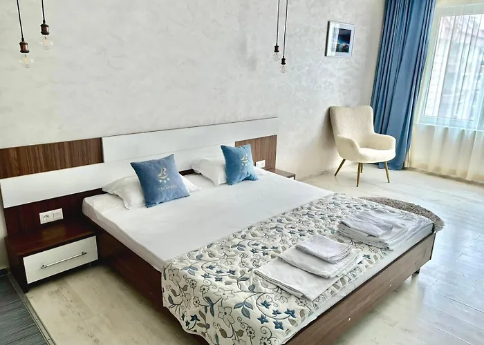 Family Regata Отель