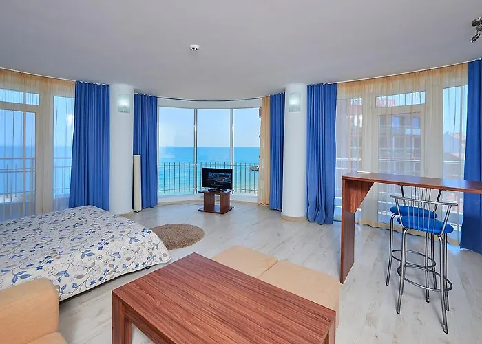 Family Regata Поморие